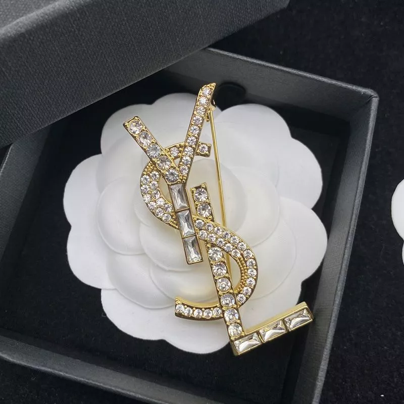 Saint Laurent Opyum Brooch In Metal, Crystal and Rhinestones Gold 0119